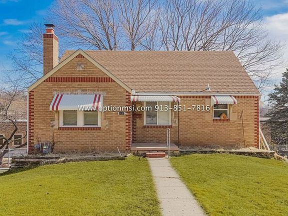 2nd image of 3127 E Barker Cir