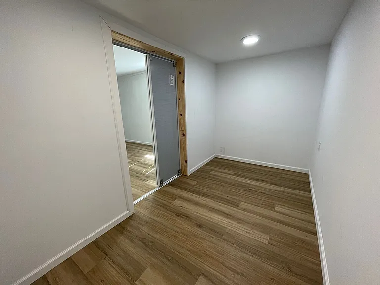 5412 York St #B — Photo 15