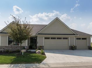 2160 Centurion Ct NE, Rochester, MN 55906