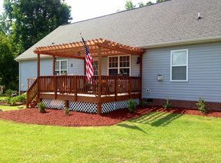 15 China Berry Ln, Youngsville, NC 27596
