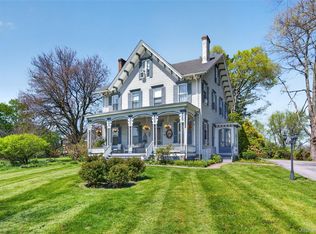19 High St, Chester, NY 10918