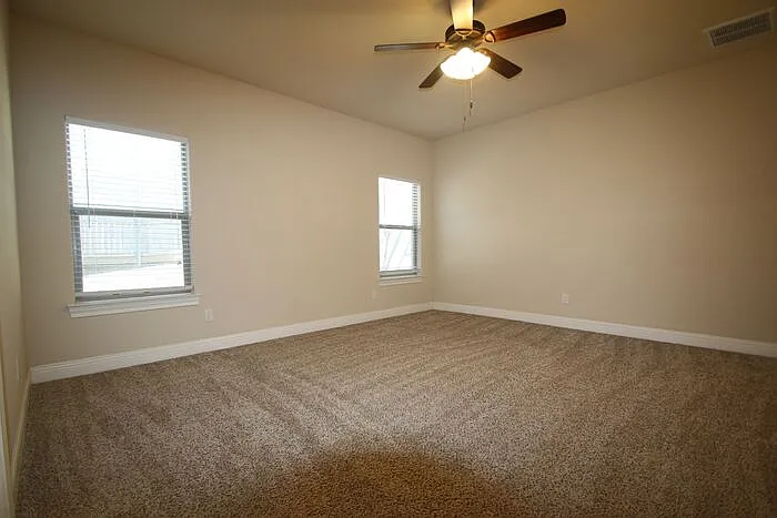 8009 Bangor Dr — Photo 12