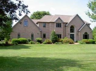 2349 Westminster Dr, Emmaus, PA 18049