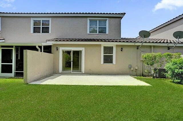 10581 NW 57th Ct — Photo 39