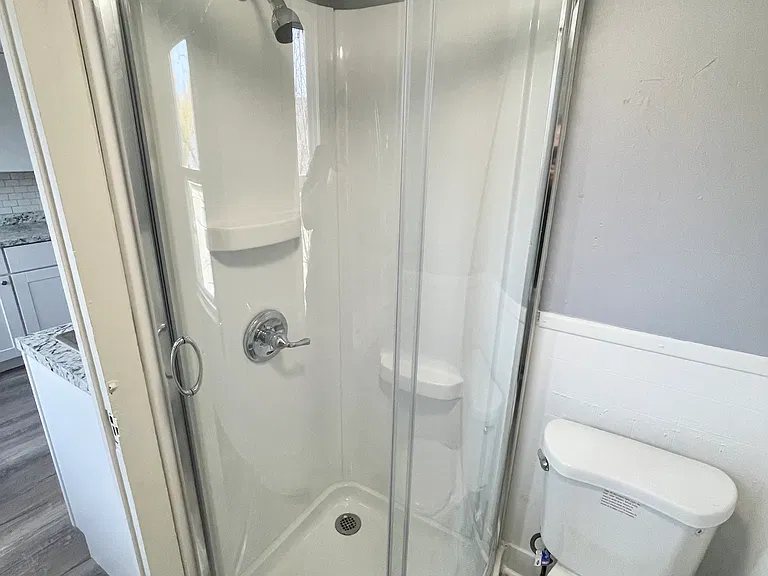 656 Main St #3 — Photo 8