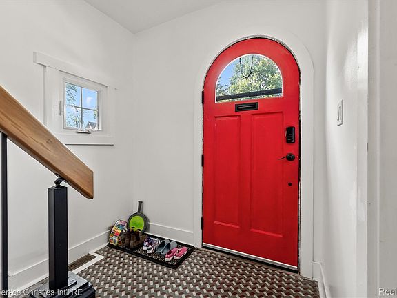 3rd image of 17342 Warrington Dr