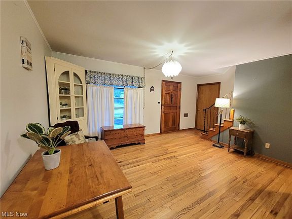 5th image of 4468 W 138th St
