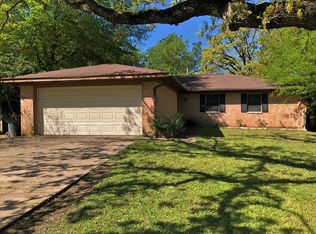 3012 Jennifer Dr, College Station, TX 77845