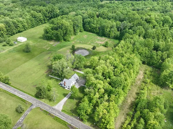 3507 Starling Rd, Bethel, OH 45106