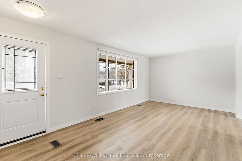 London House for rent - 3 Bedrooms — photo 6