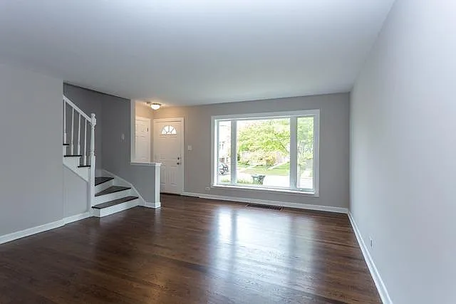 2 bed, 1328 sqft, $2,400 — Photo 1