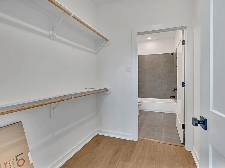 3620 Sauer St #B — Photo 27
