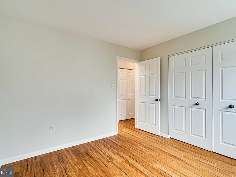 3022 Dower House Dr — Photo 36