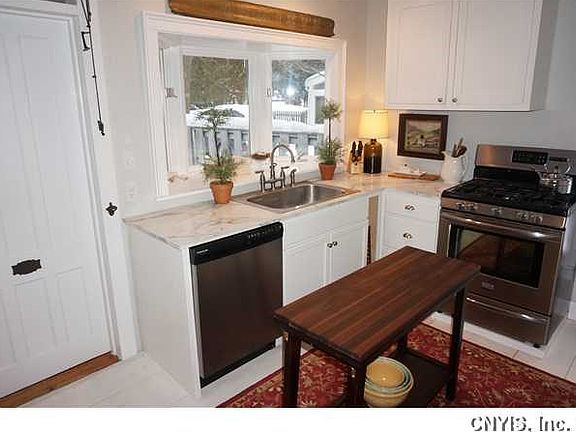 4th image of 57 Lincklaen St