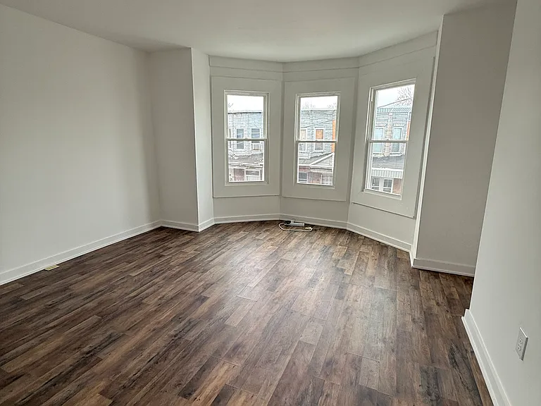 1417 S Vogdes St — Photo 11