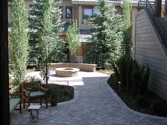 5th image of 3140 Crestline Dr