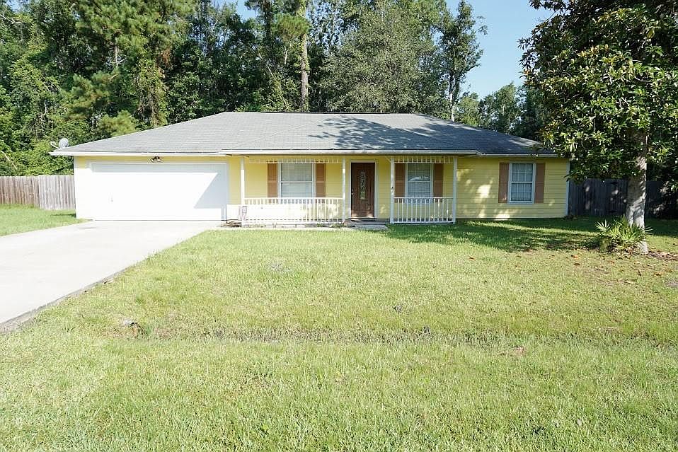 1st image of 102 S Alberts Ct