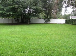 1544 Camphor Cove Dr, Lutz, FL 33549