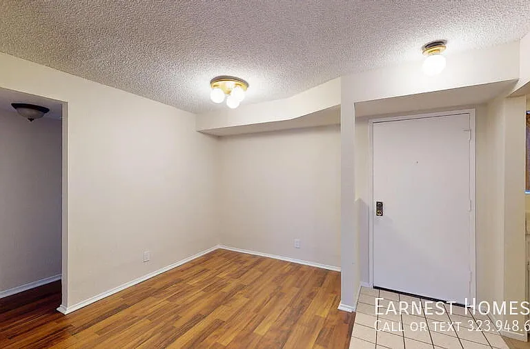 15215 Magnolia Blvd #110 — Photo 4
