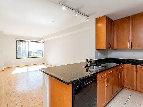 3rd image of 4101 Albemarle St NW APT 344