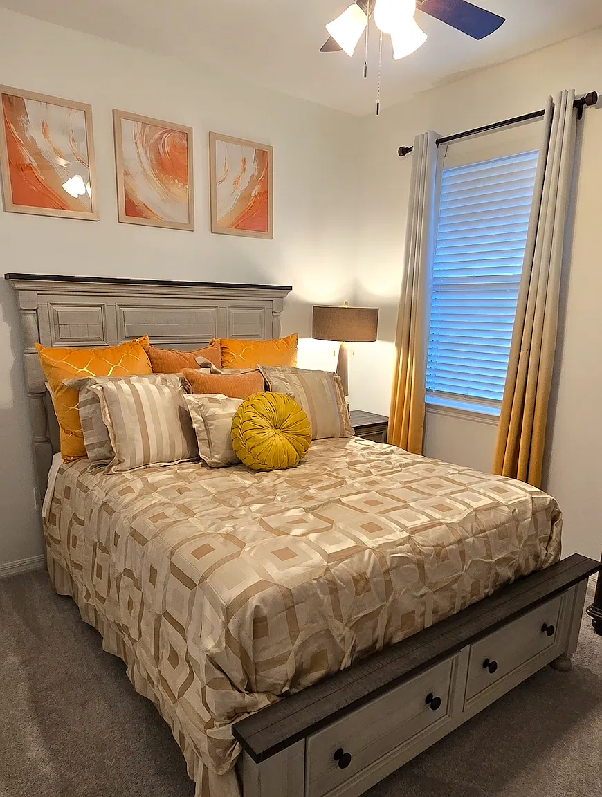 18189 Pleasantview Blvd — Photo 3