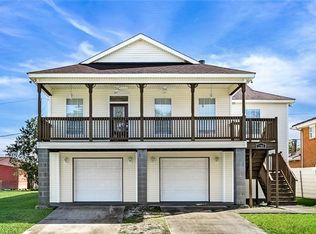 2305 Jean Lafitte Pkwy, Chalmette, LA 70043