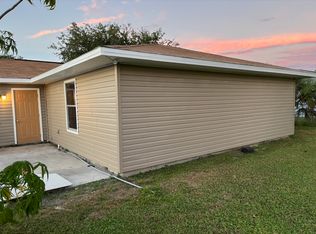 3758 Minnesota Dr, Fort Myers, FL 33916