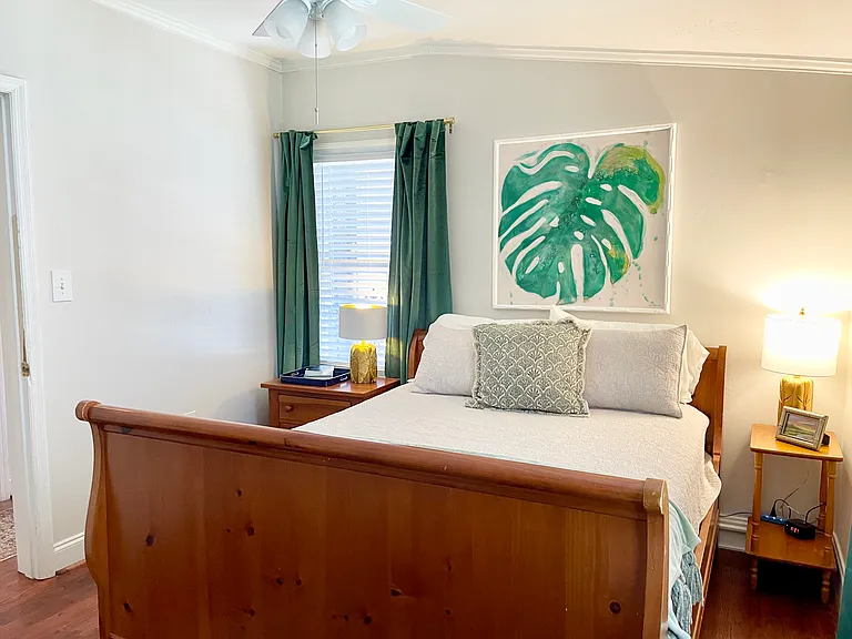 Bedroom #1