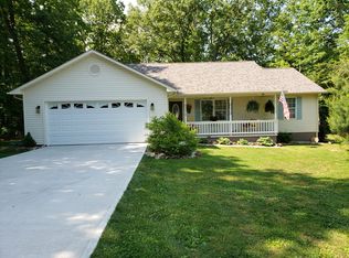 1006 Iroquois Ln, Crossville, TN 38572
