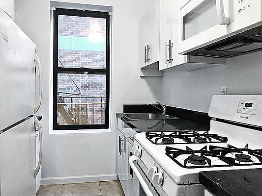 1st image of 624 W 176th St APT 8