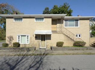 810 6th Ave, Carnegie, PA 15106