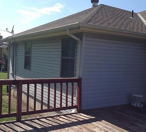 2nd image of 15649 Willow Dr