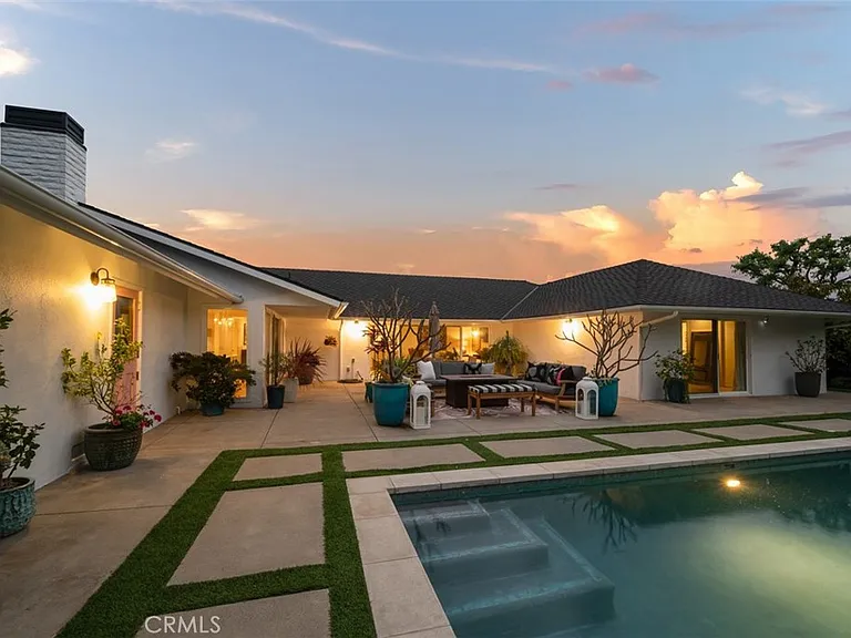 1419 Santiago Dr — Photo 6