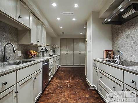 1st image of 3525 Turtle Creek Blvd APT 18A