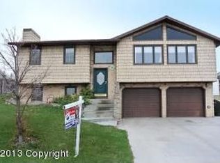 1412 High Ct, Gillette, WY 82718
