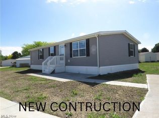 2659 Eagle Point Dr, Madison, OH 44057