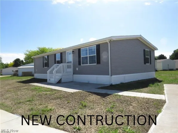 2659 Eagle Point Dr, Madison, OH 44057