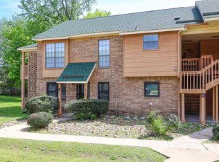 140 Cooper St APT 3C, Hot Springs National Park, AR 71913