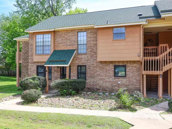 140 Cooper St APT 3C, Hot Springs National Park, AR 71913