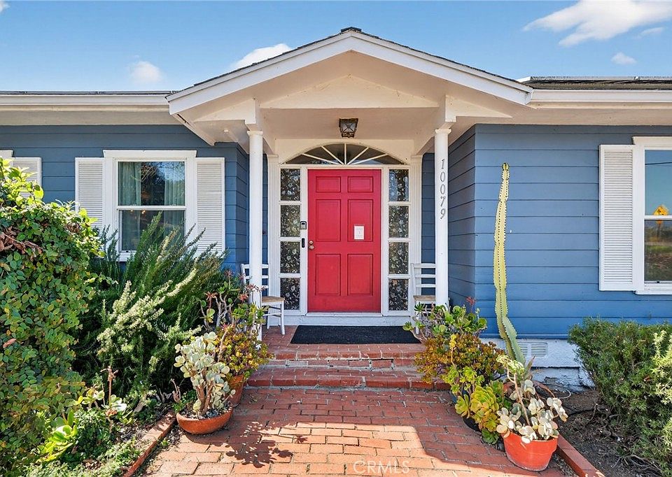 1st image of 10079 W Lilac Rd