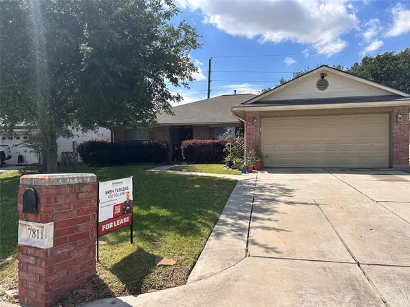 7811 Fall Glen Dr, Houston, TX 77040