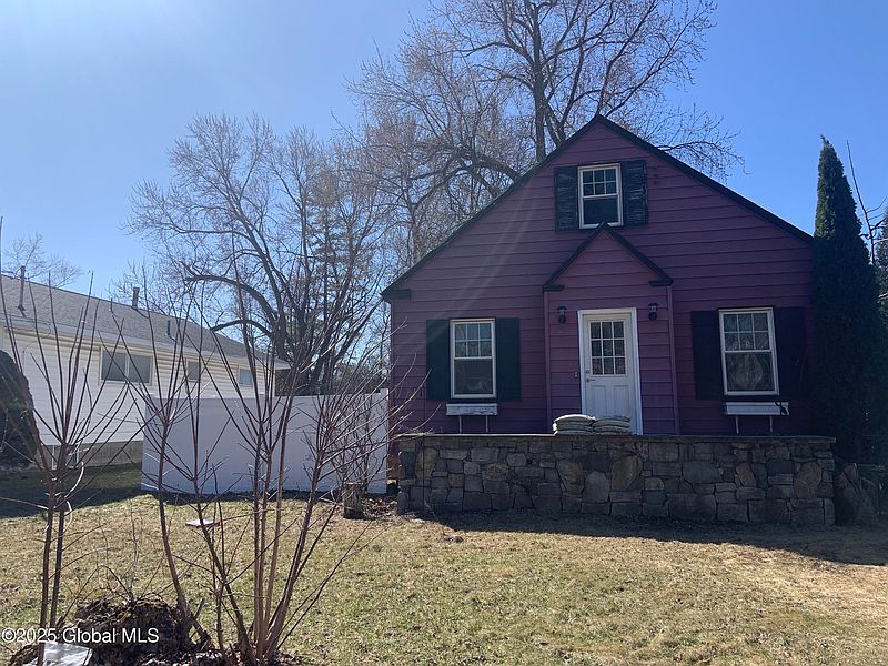 2nd image of 744 Watervliet Shaker Road