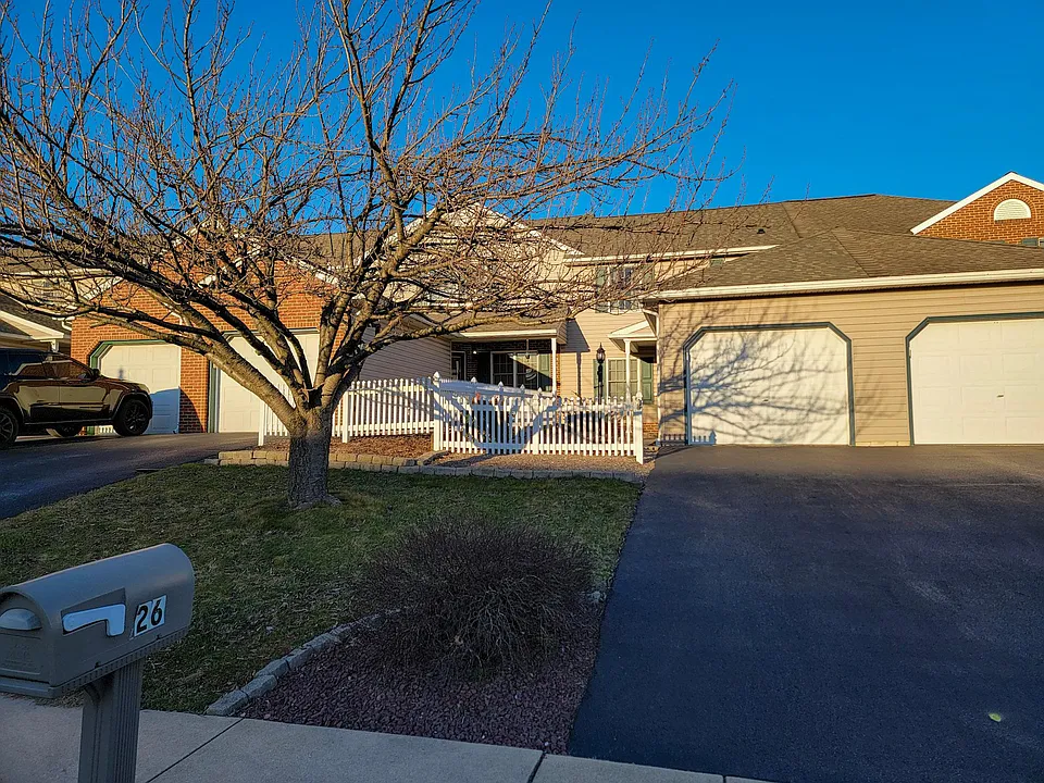 26 Heron Dr