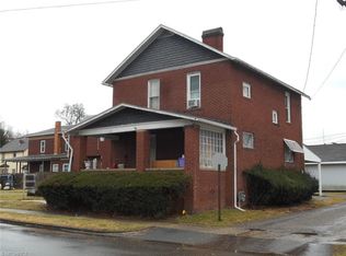 114 Spring St, Dennison, OH 44621