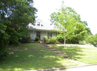 3069 Circle Gate Dr, Germantown, TN 38138