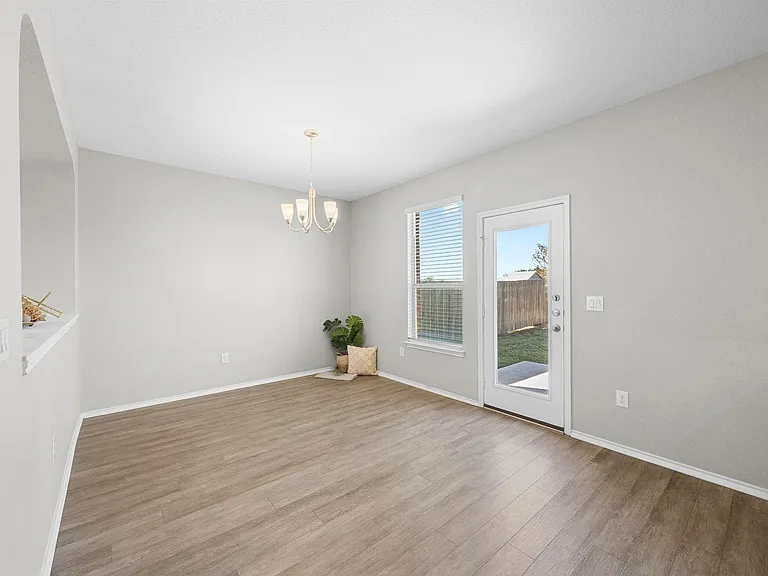 6312 Wagon Spring St — Photo 8