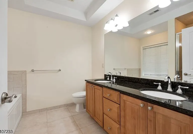 453 Springfield Ave — Photo 16