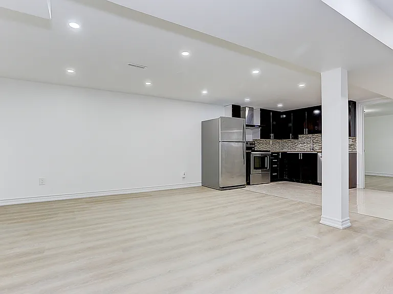 3271 Chokecherry Cres #BASEMENT — Photo 4
