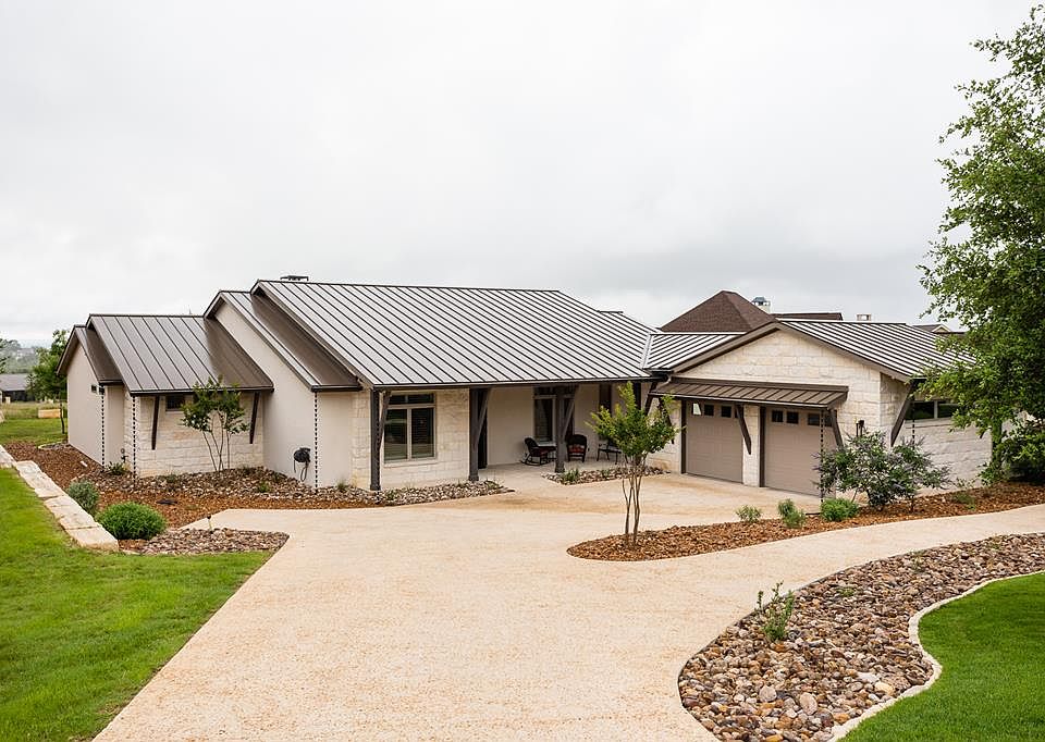 1st image of 4035 Comanche Trace Dr