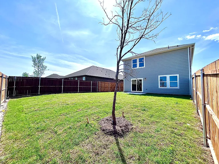 602 Colgate Cir — Photo 25